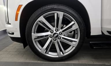 Escalade 5th Generation