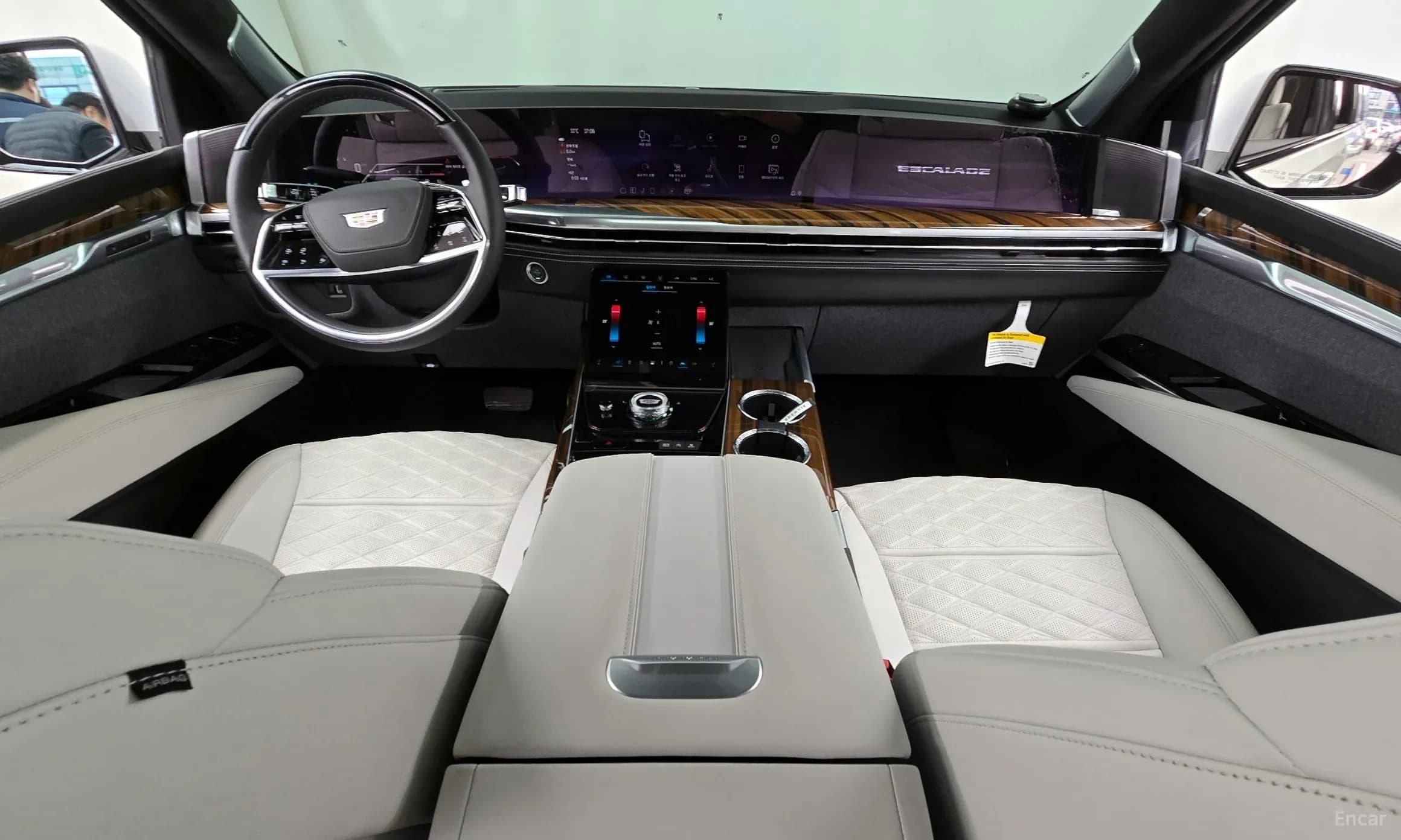 Escalade 5th Generation