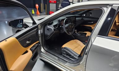 ES300h 7th Generation