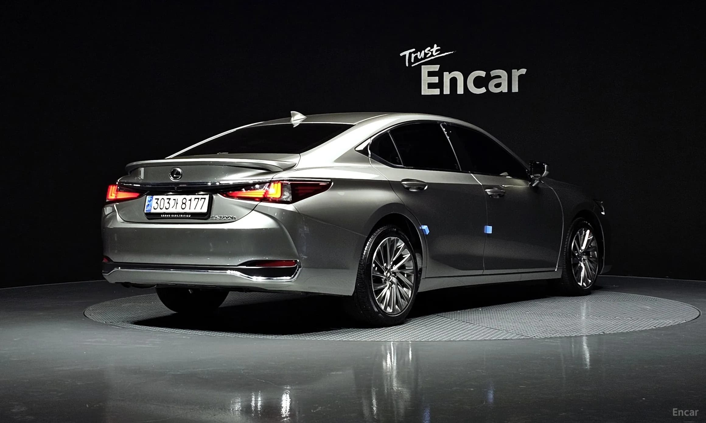 ES300h 7th Generation