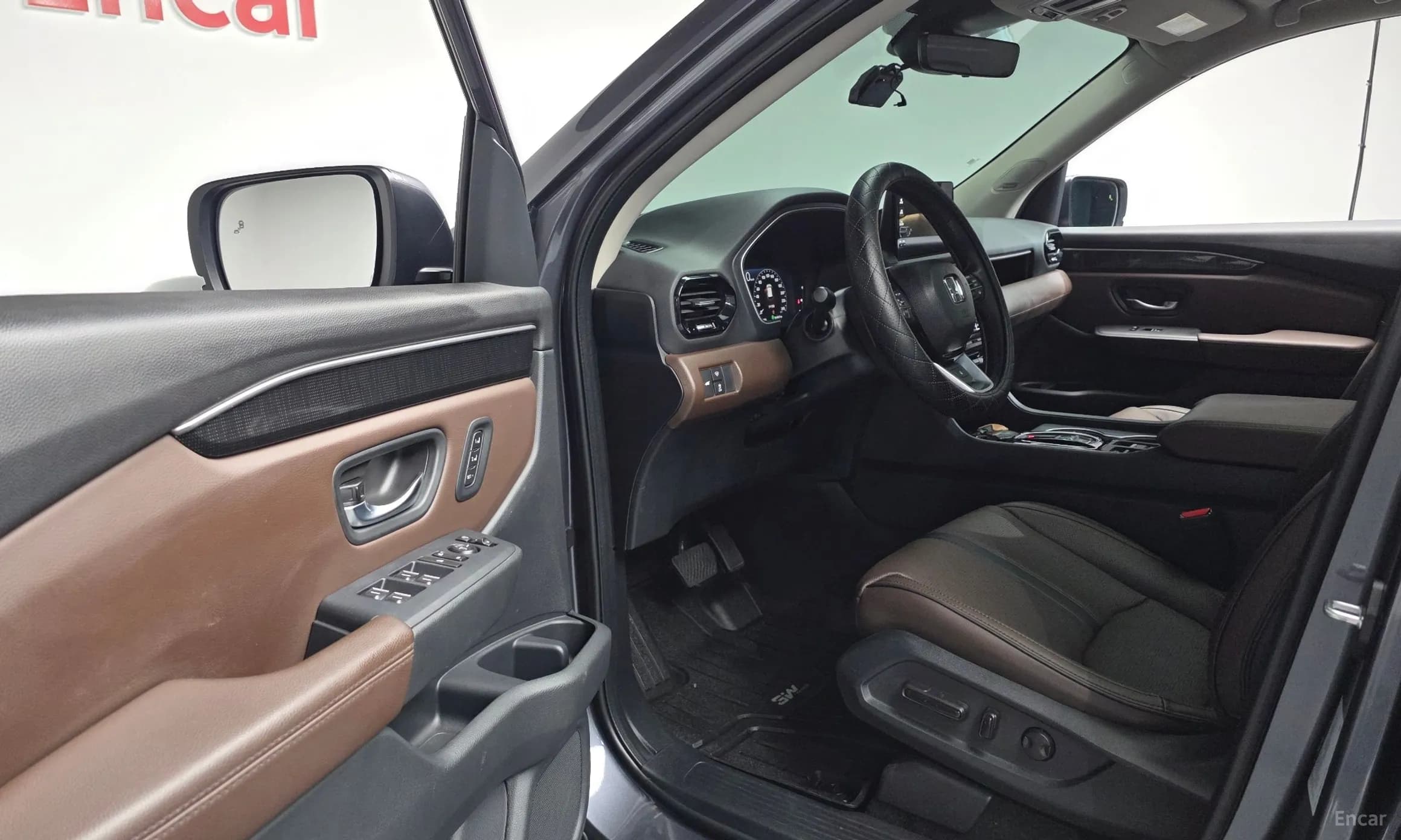 Pilot 4th Generation