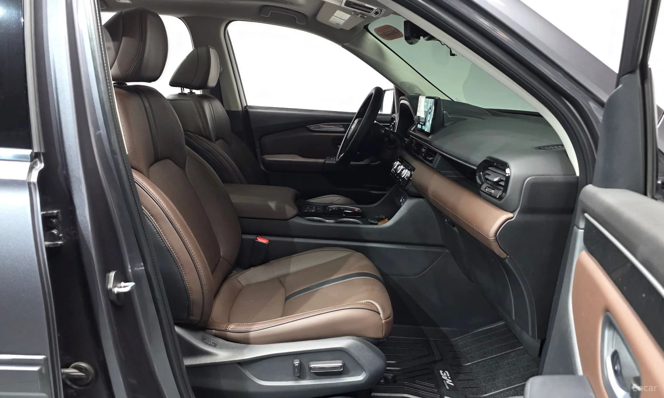 Pilot 4th Generation