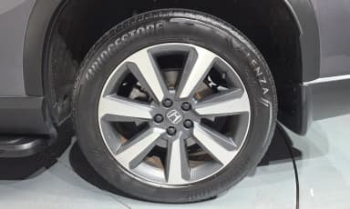 Pilot 4th Generation