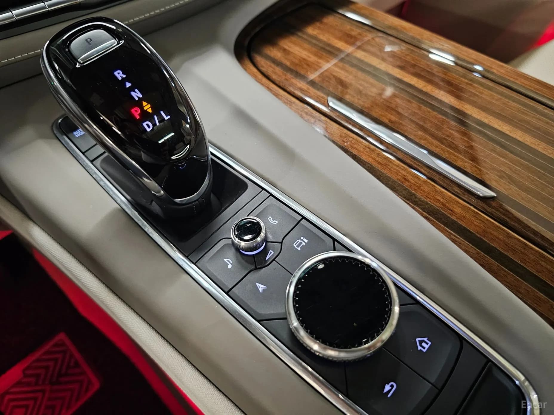 Escalade 5th Generation