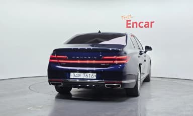 G90