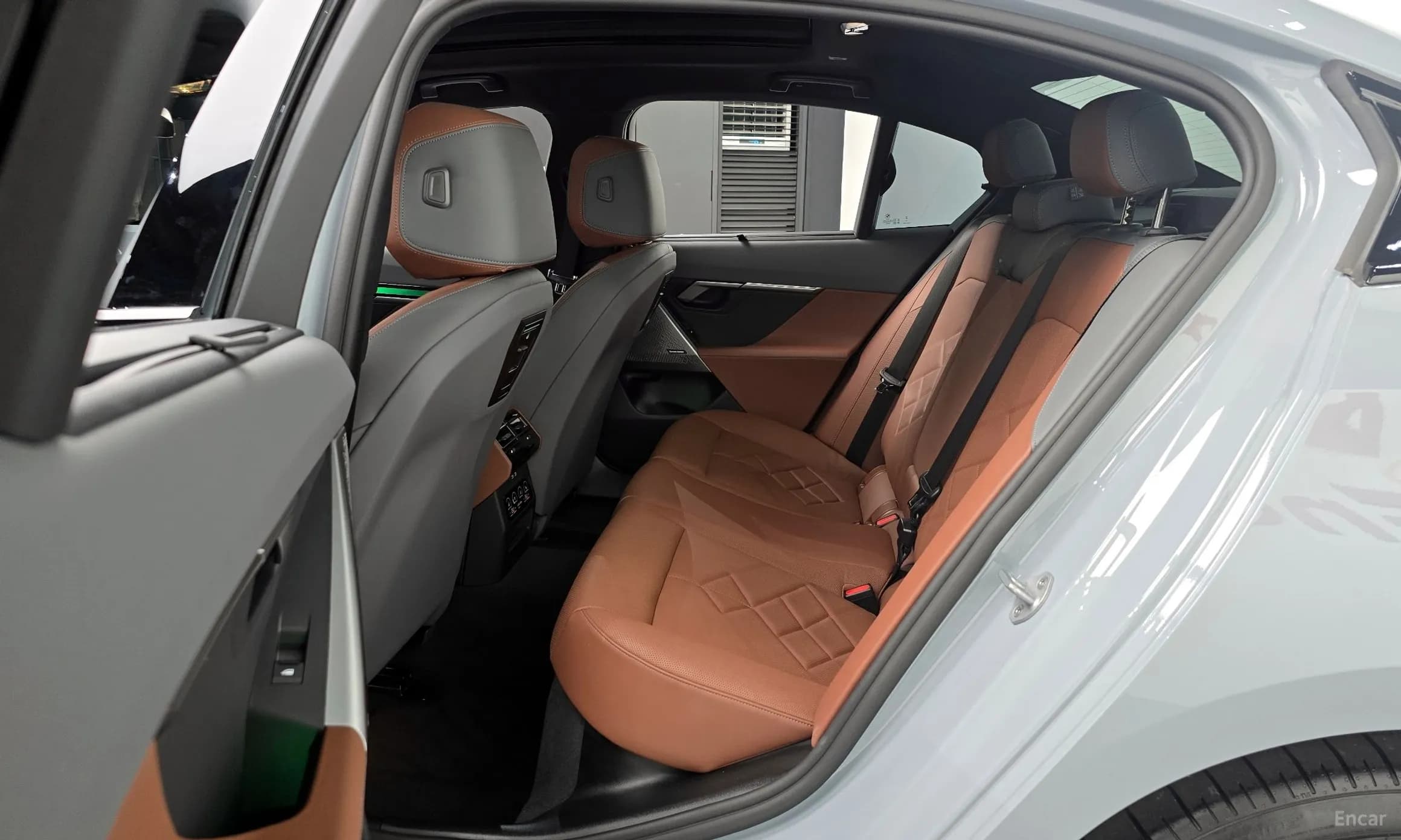 5 Series (G60)