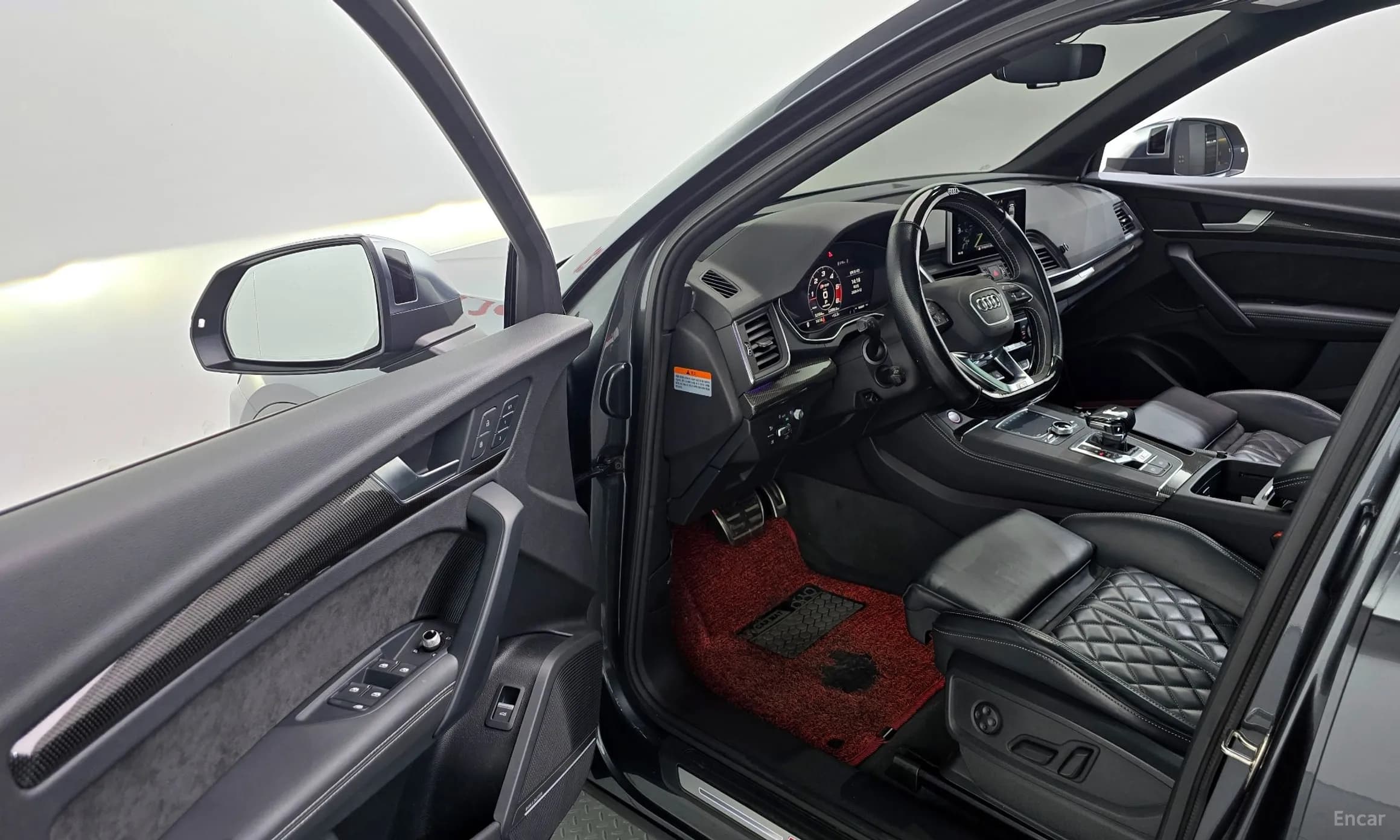 SQ5 (FY)