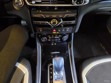 Q30