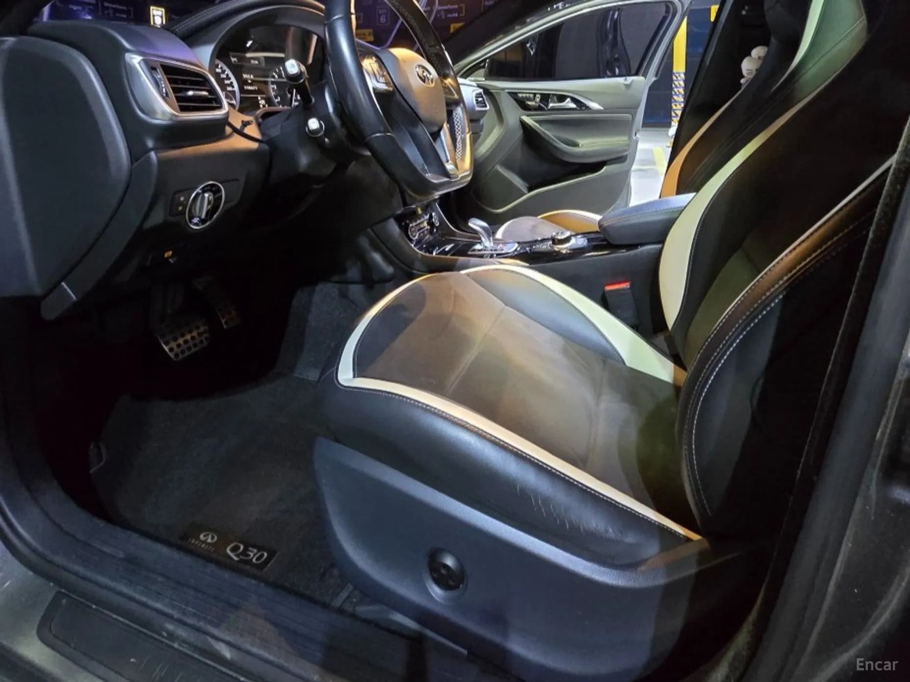 Q30