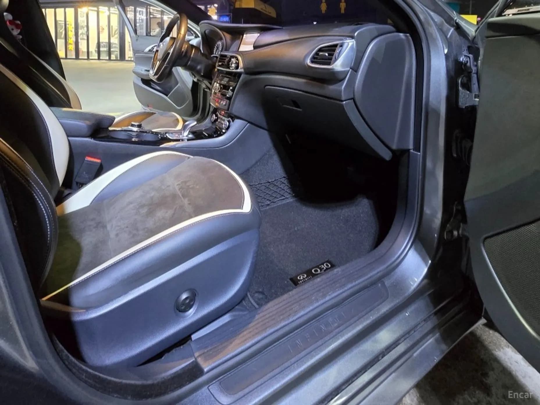 Q30