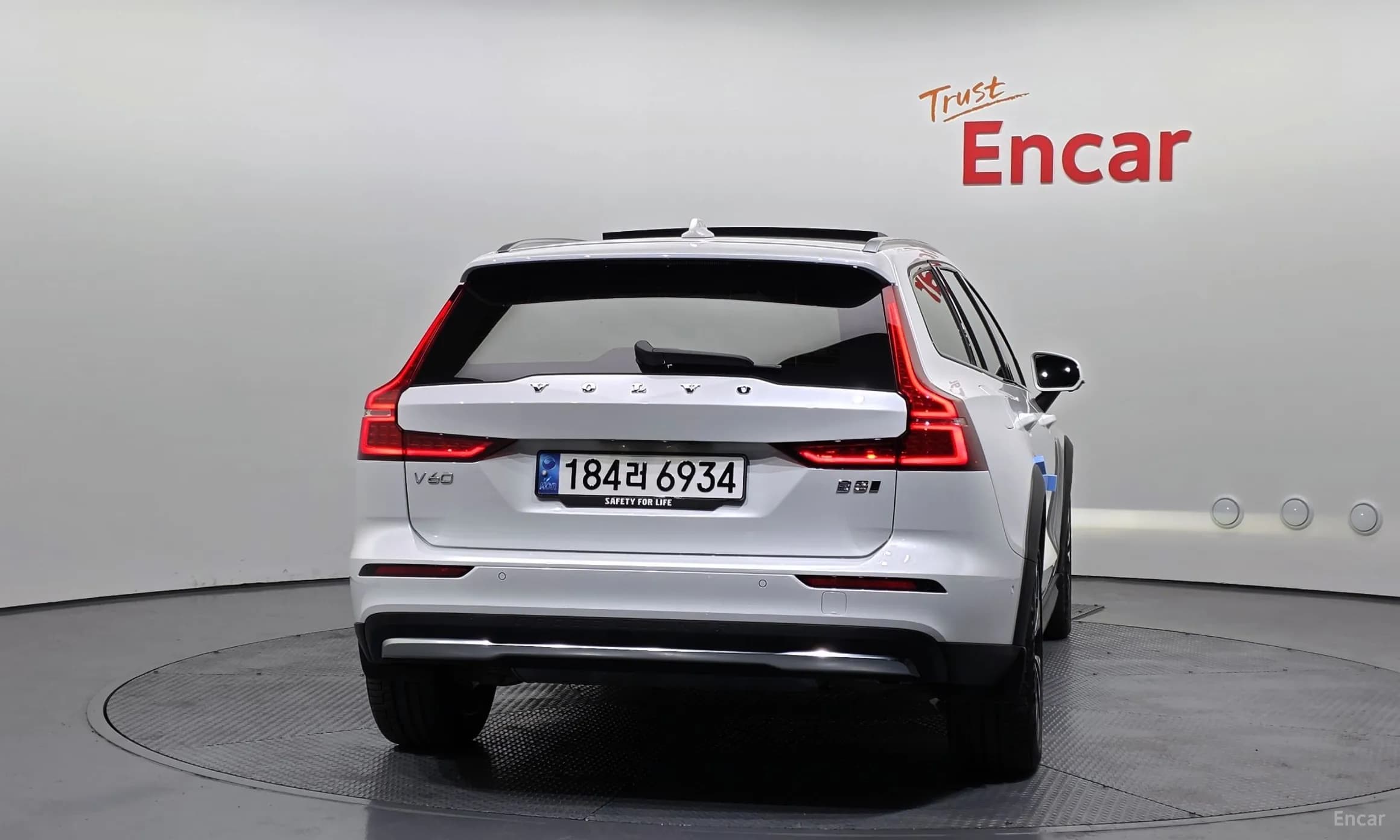 V60 Cross-Country 2nd Generation