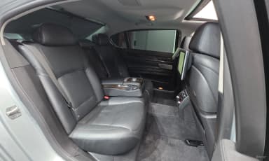 7 Series (F01)
