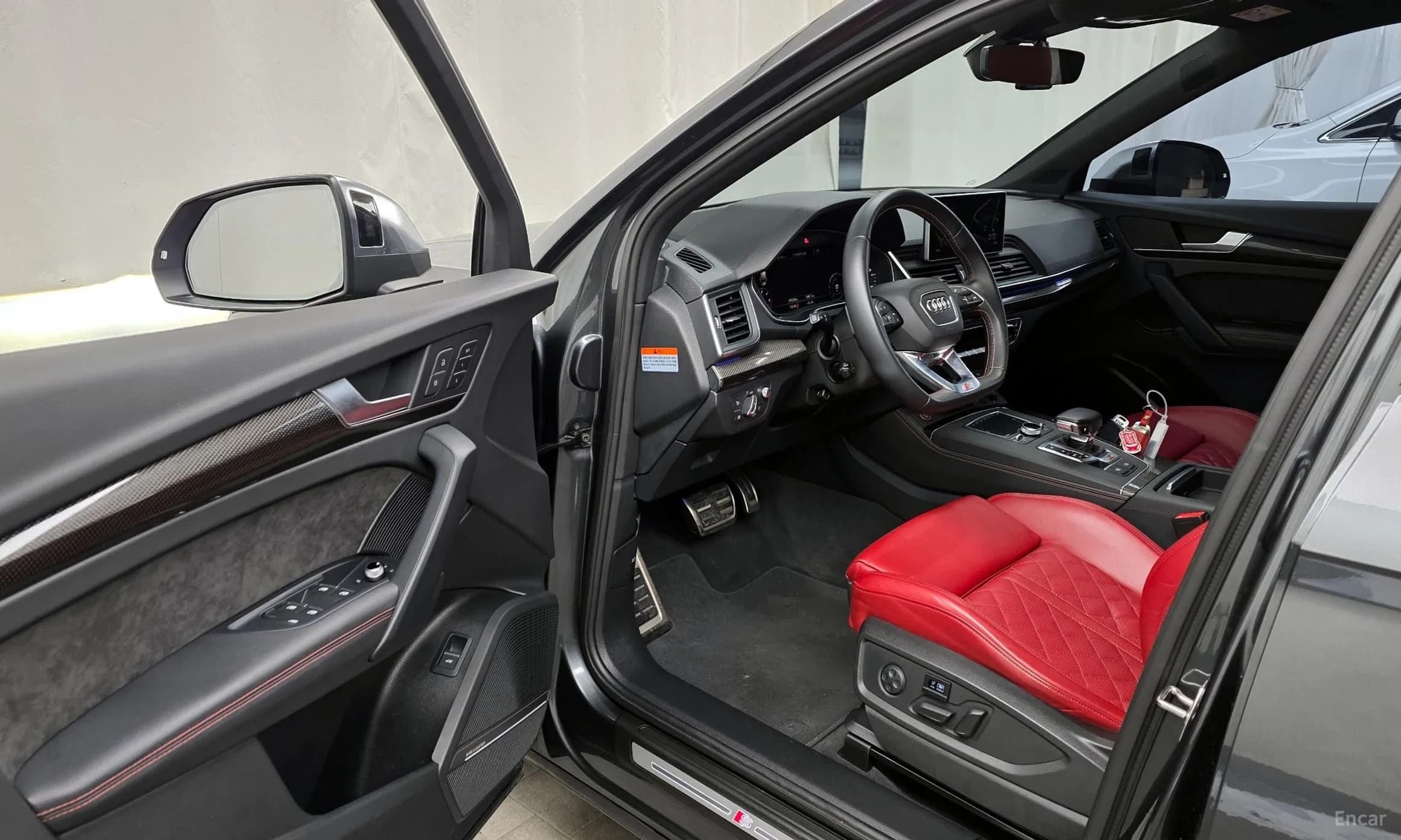 SQ5 (FY)