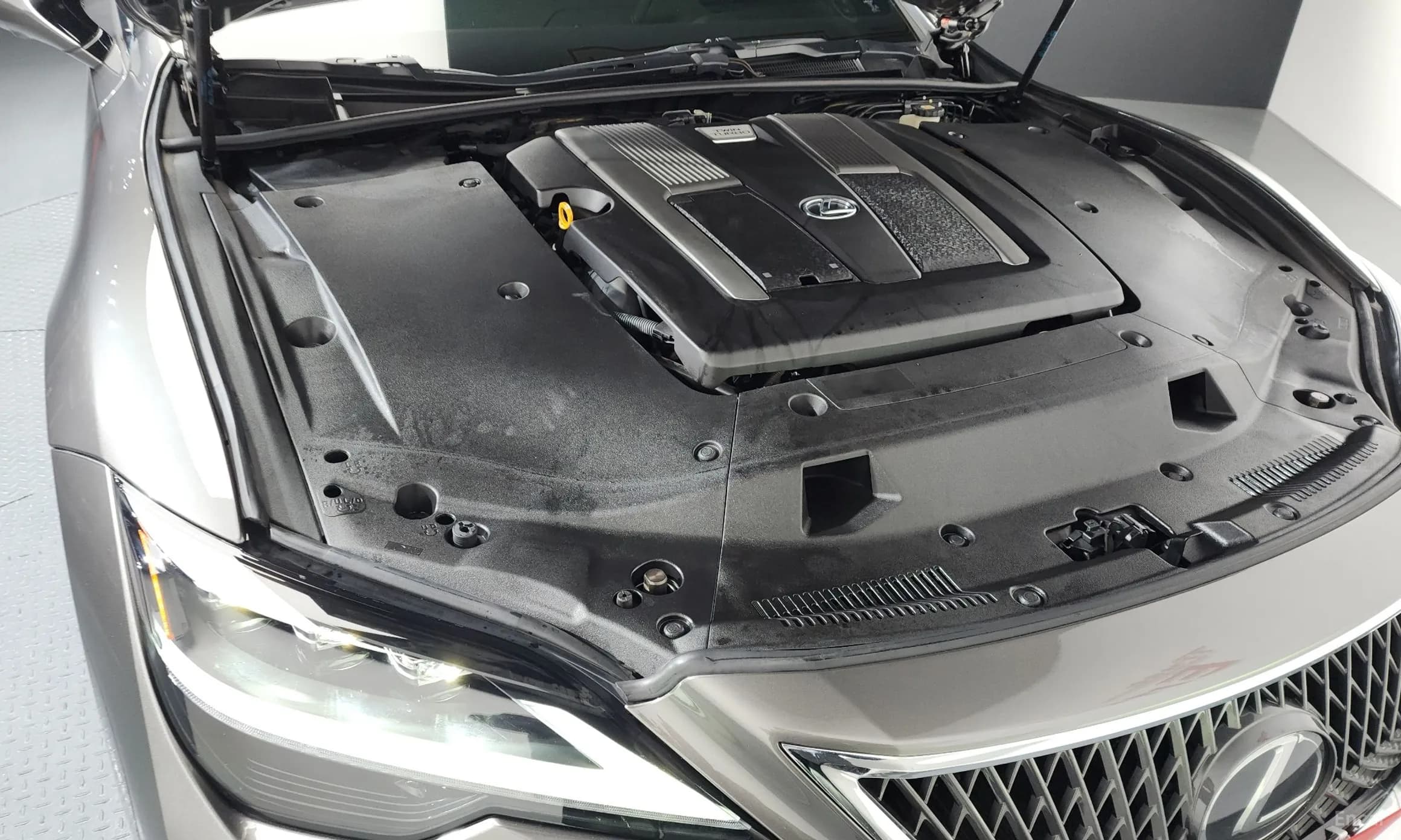 LS500 5th Generation