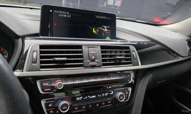 Series 4 (F32)