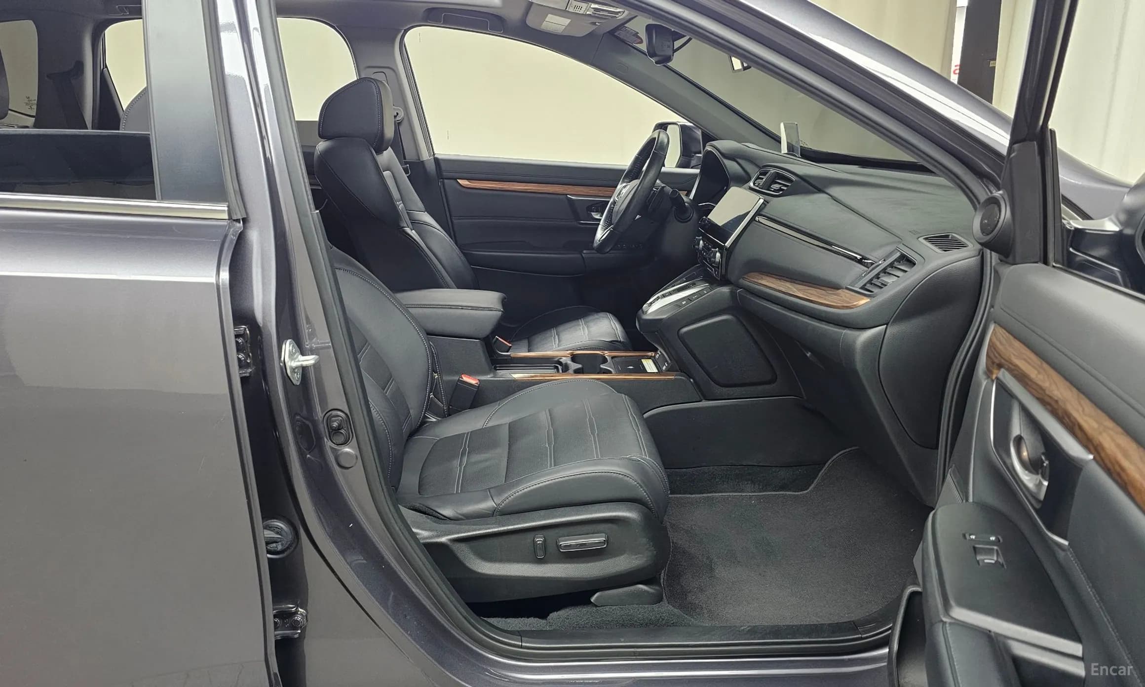 CR-V 5th generation