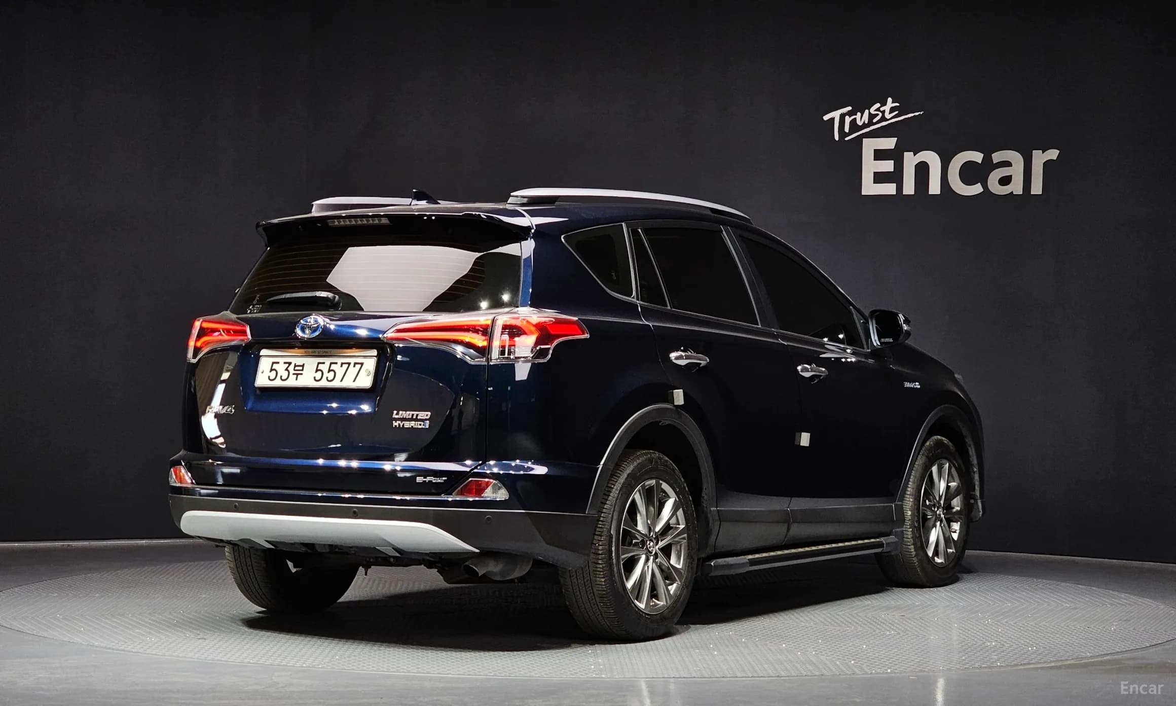 RAV4