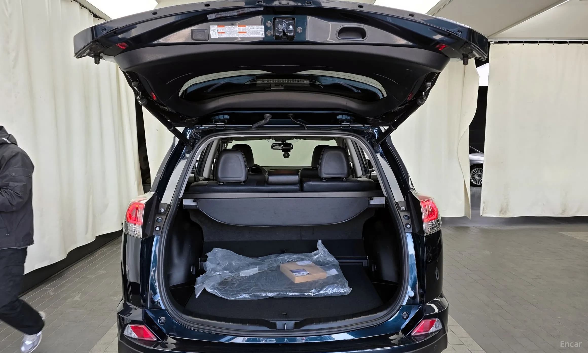 RAV4