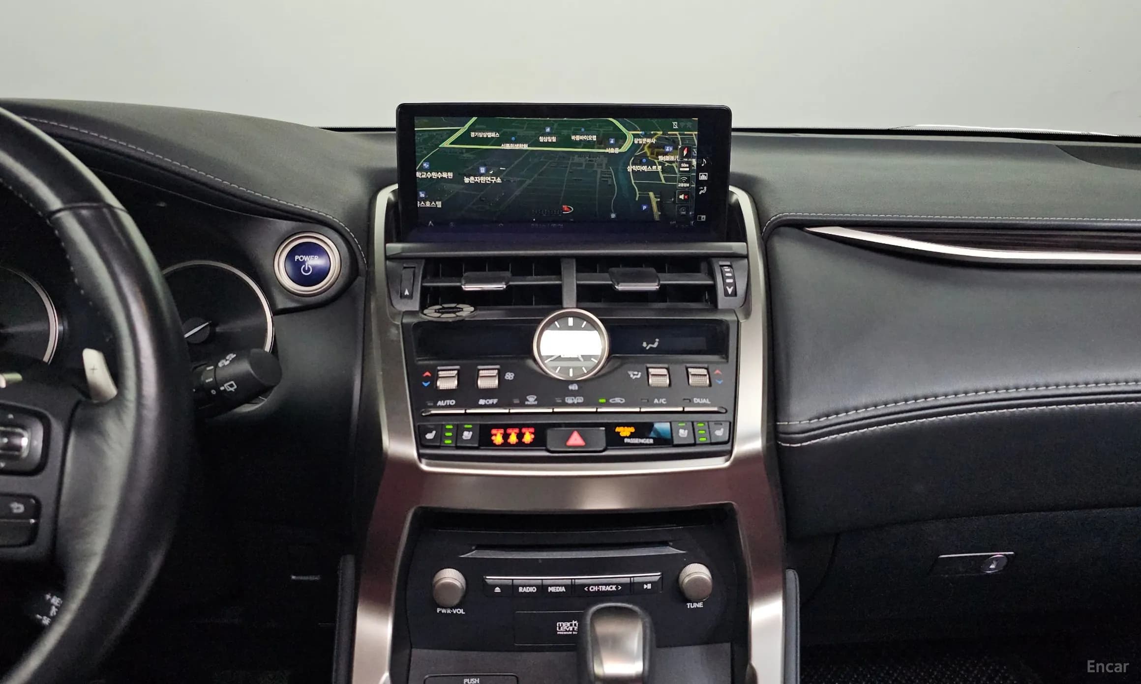 NX300h