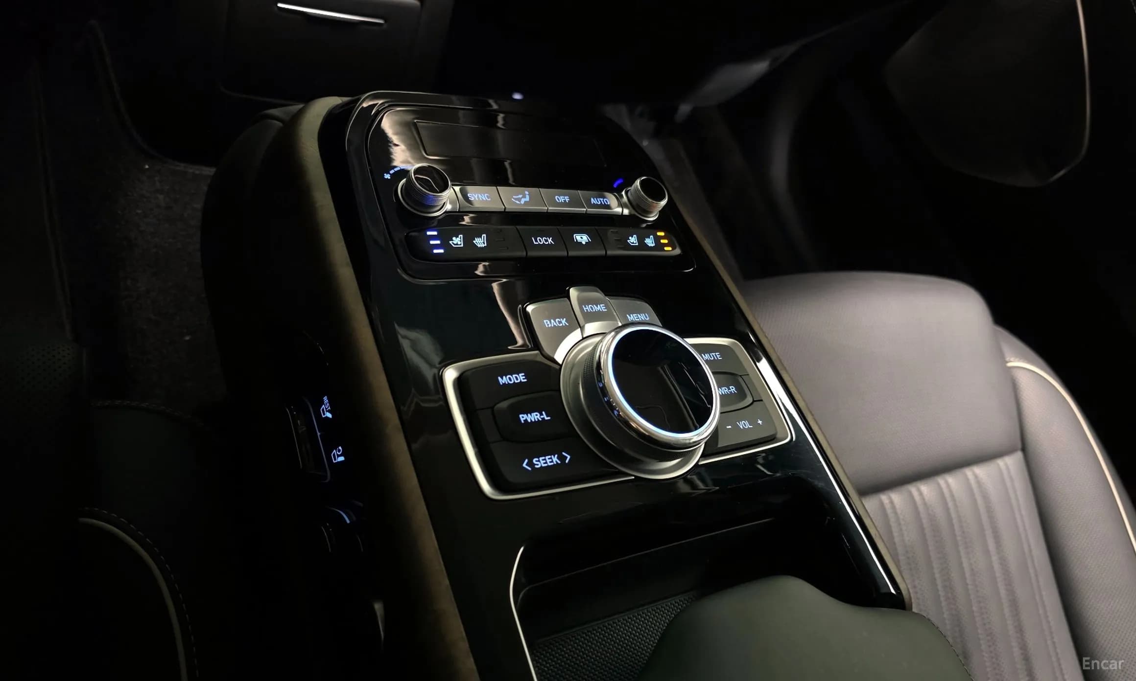 G90