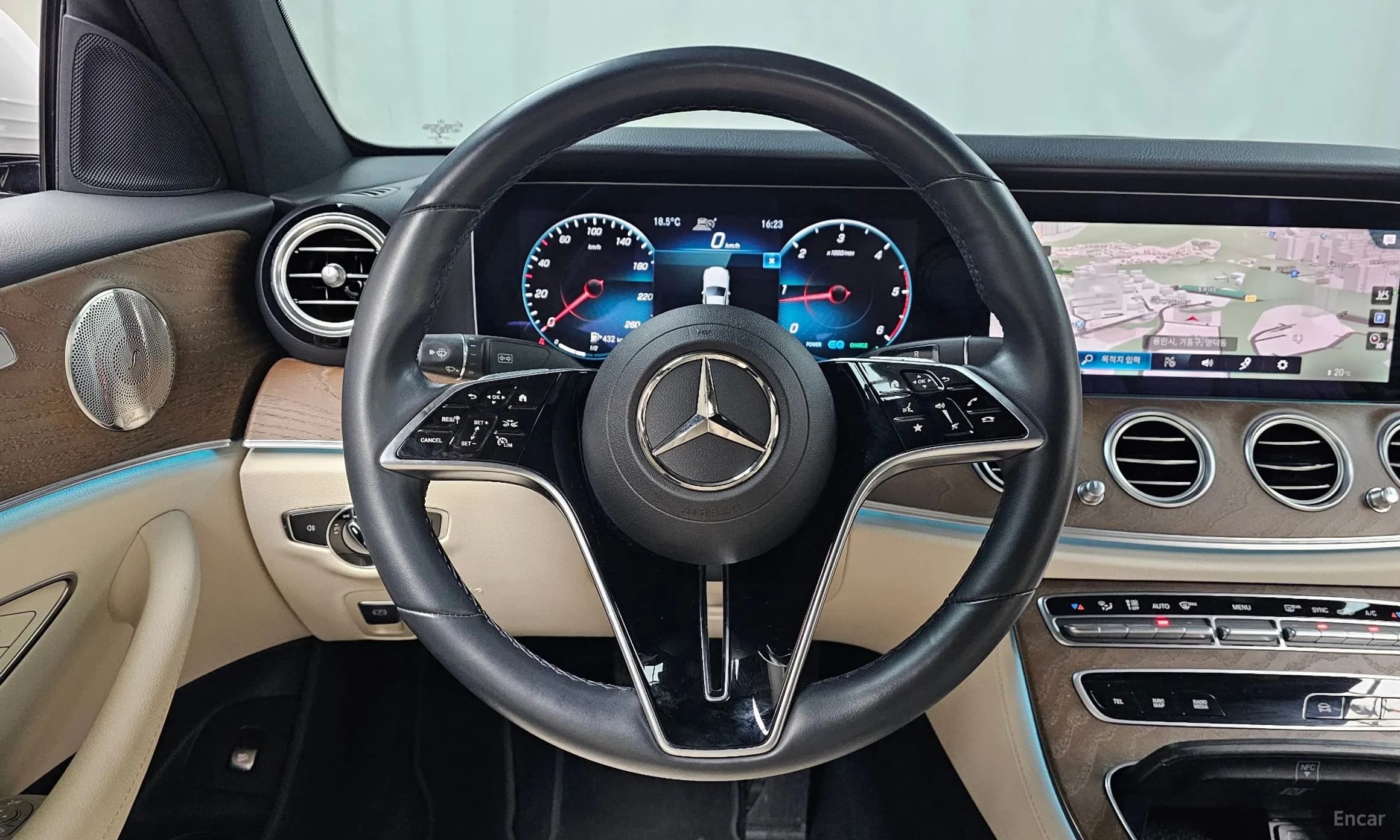 E-Class W213
