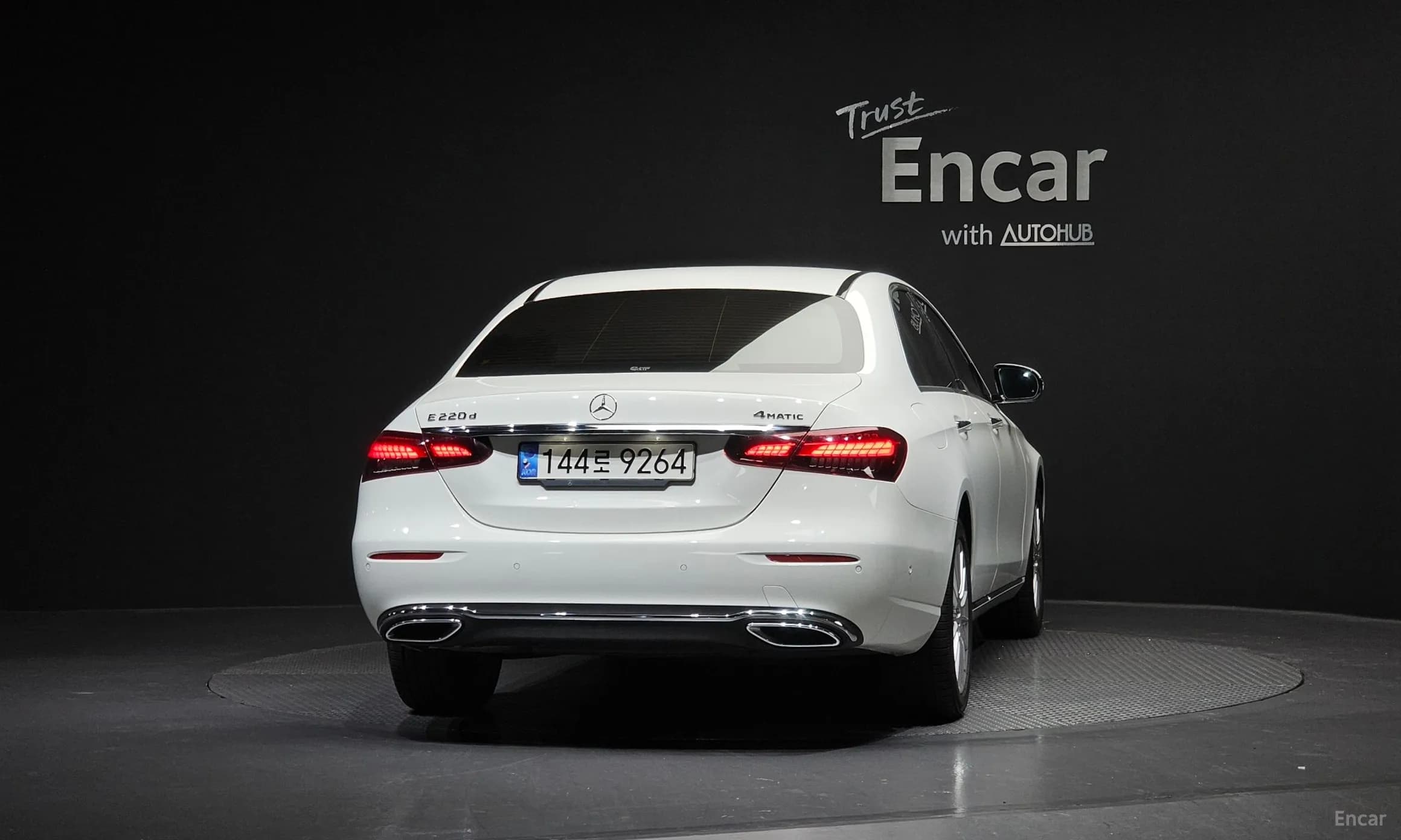 E-Class W213
