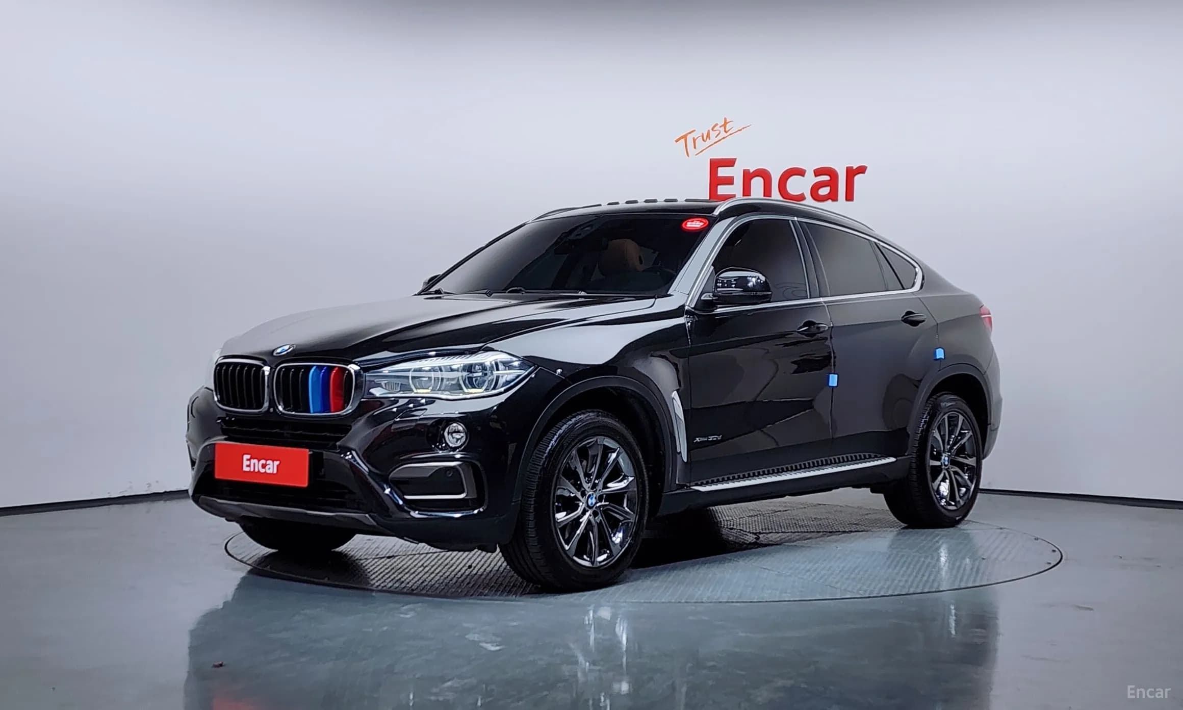 X6 (F16)