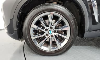 X6 (F16)