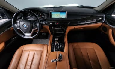 X6 (F16)