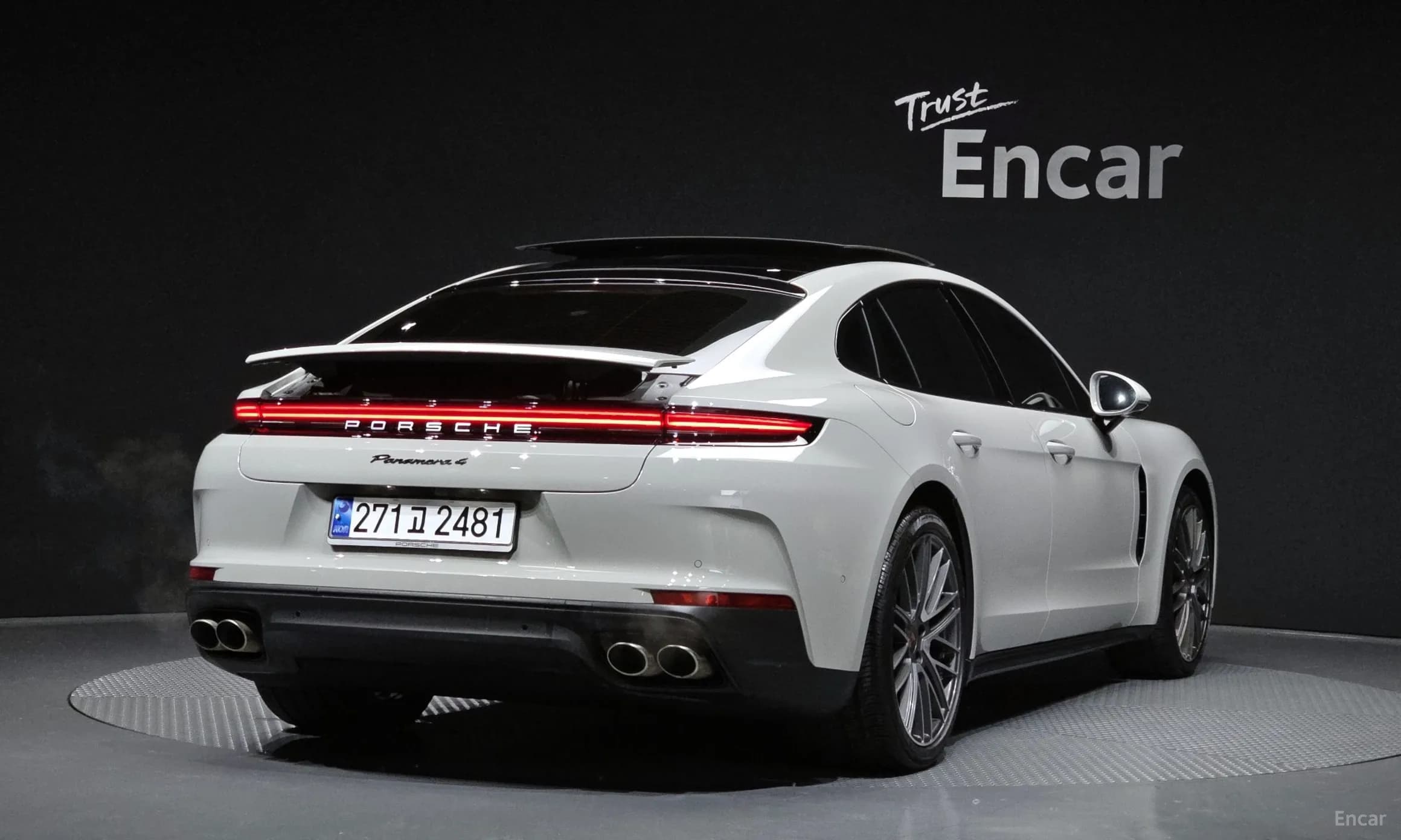 Panamera (976)