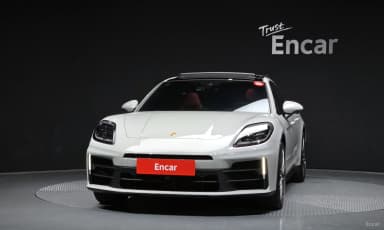 Panamera (976)