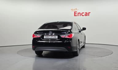 Sonata Hybrid