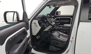 Defender (L663)