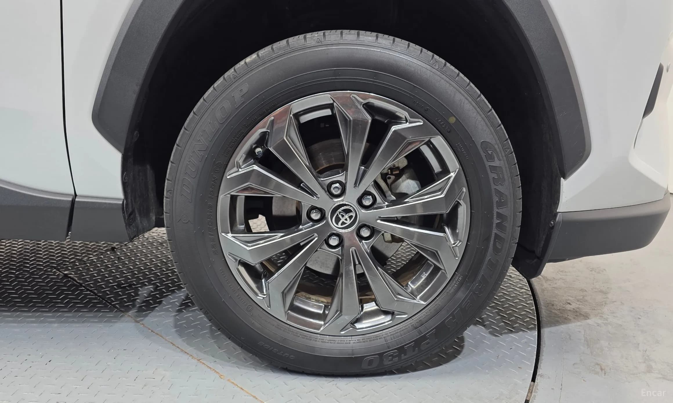 RAV4 5th Generation
