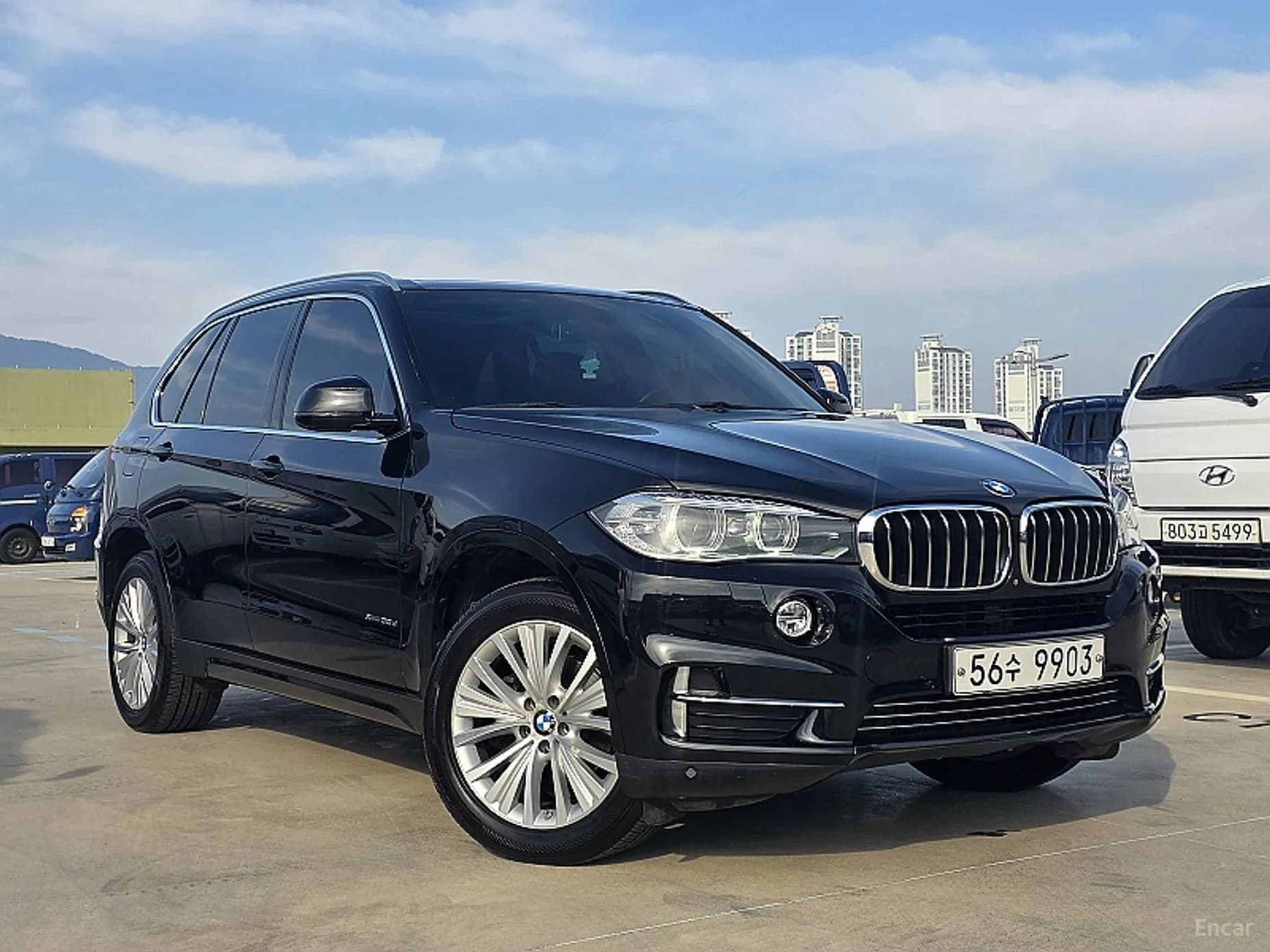 X5 (F15)