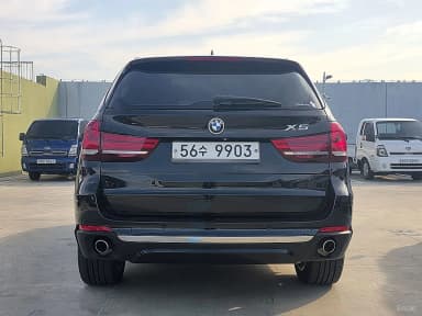 X5 (F15)