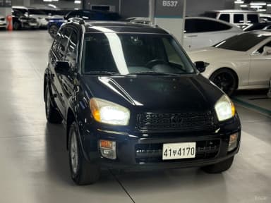 RAV4