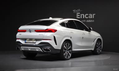 X6 (G06)