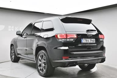 Grand Cherokee