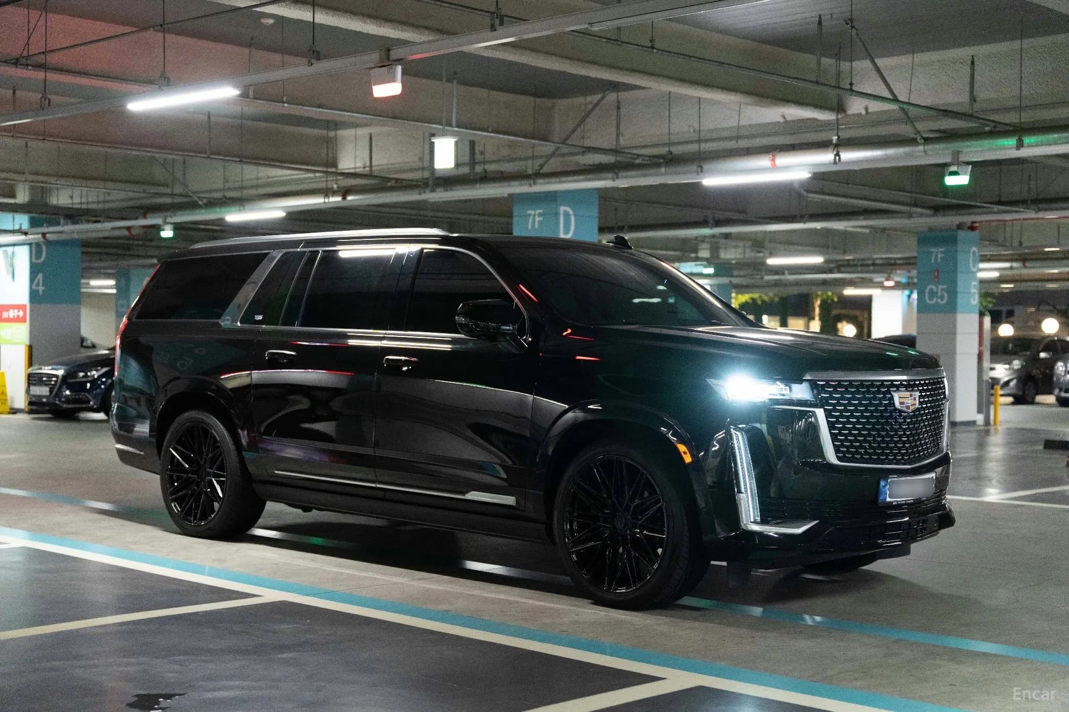 Escalade 5th Generation