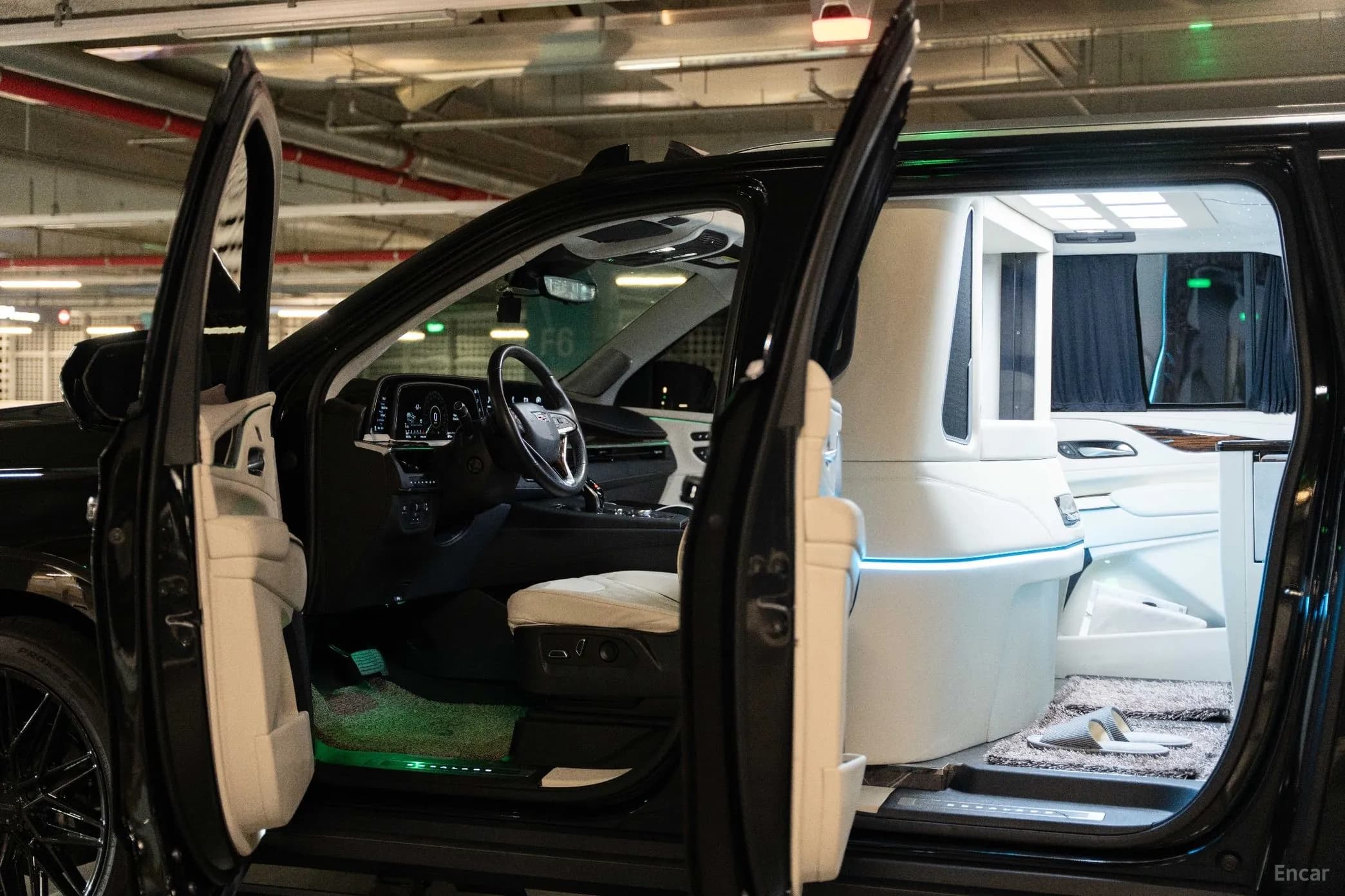 Escalade 5th Generation