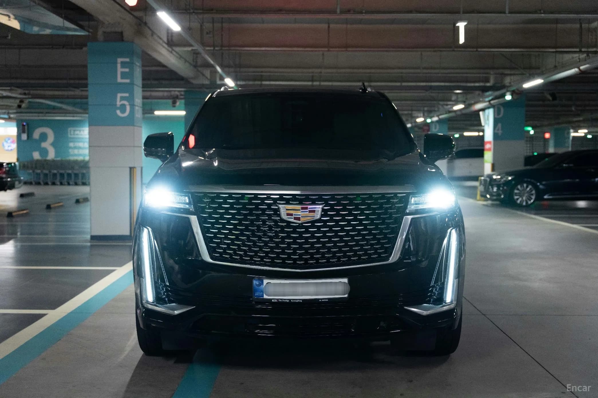 Escalade 5th Generation