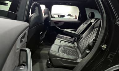 Q7 (4M)