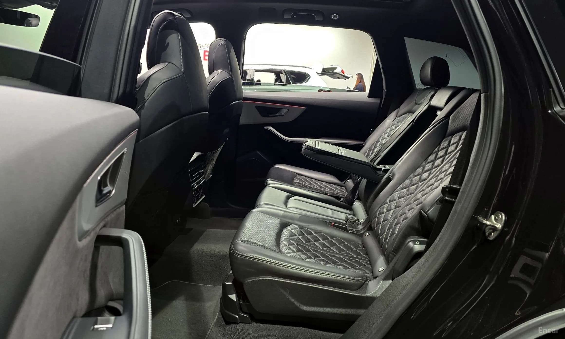 Q7 (4M)