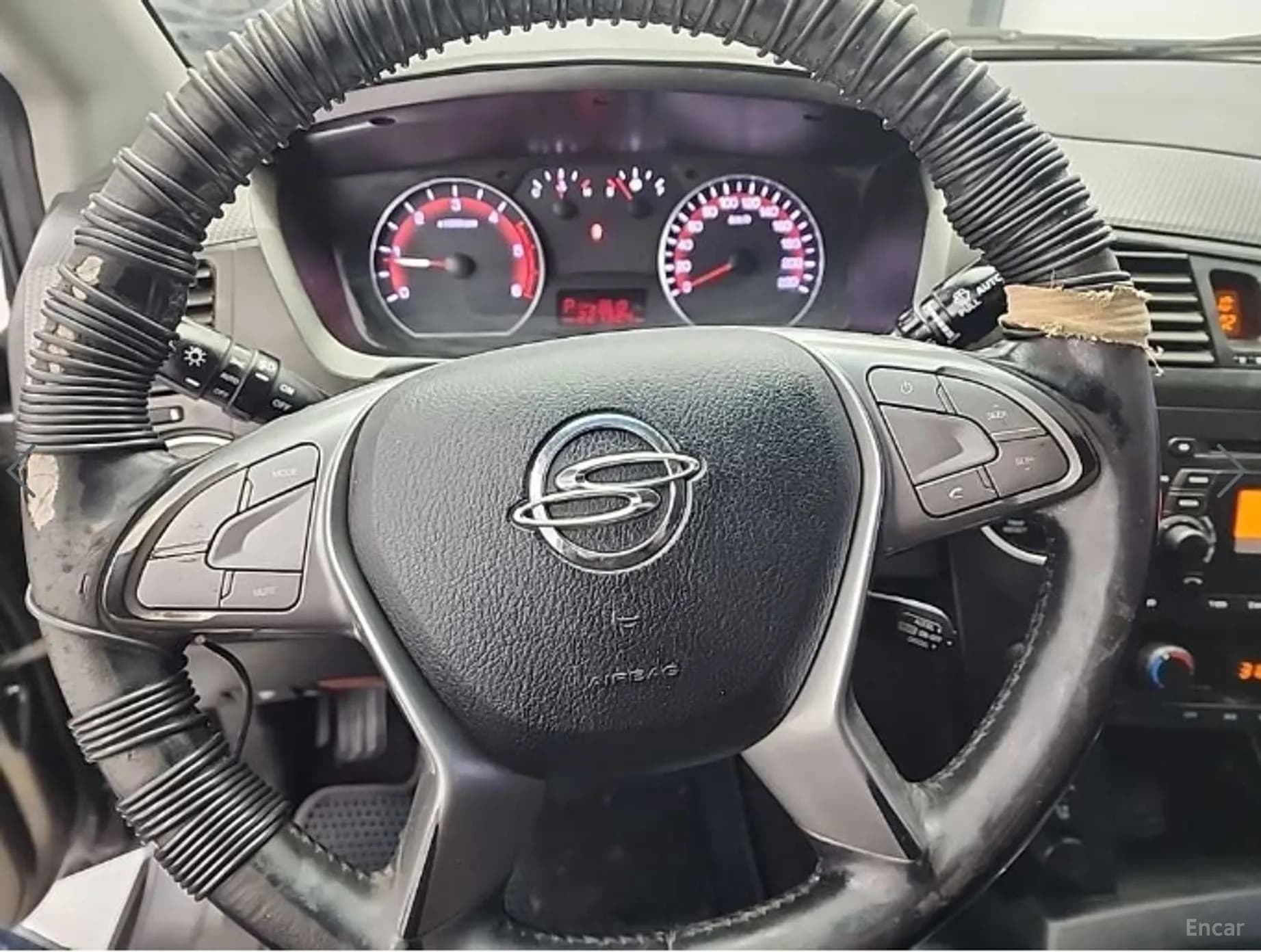 Korando Sports