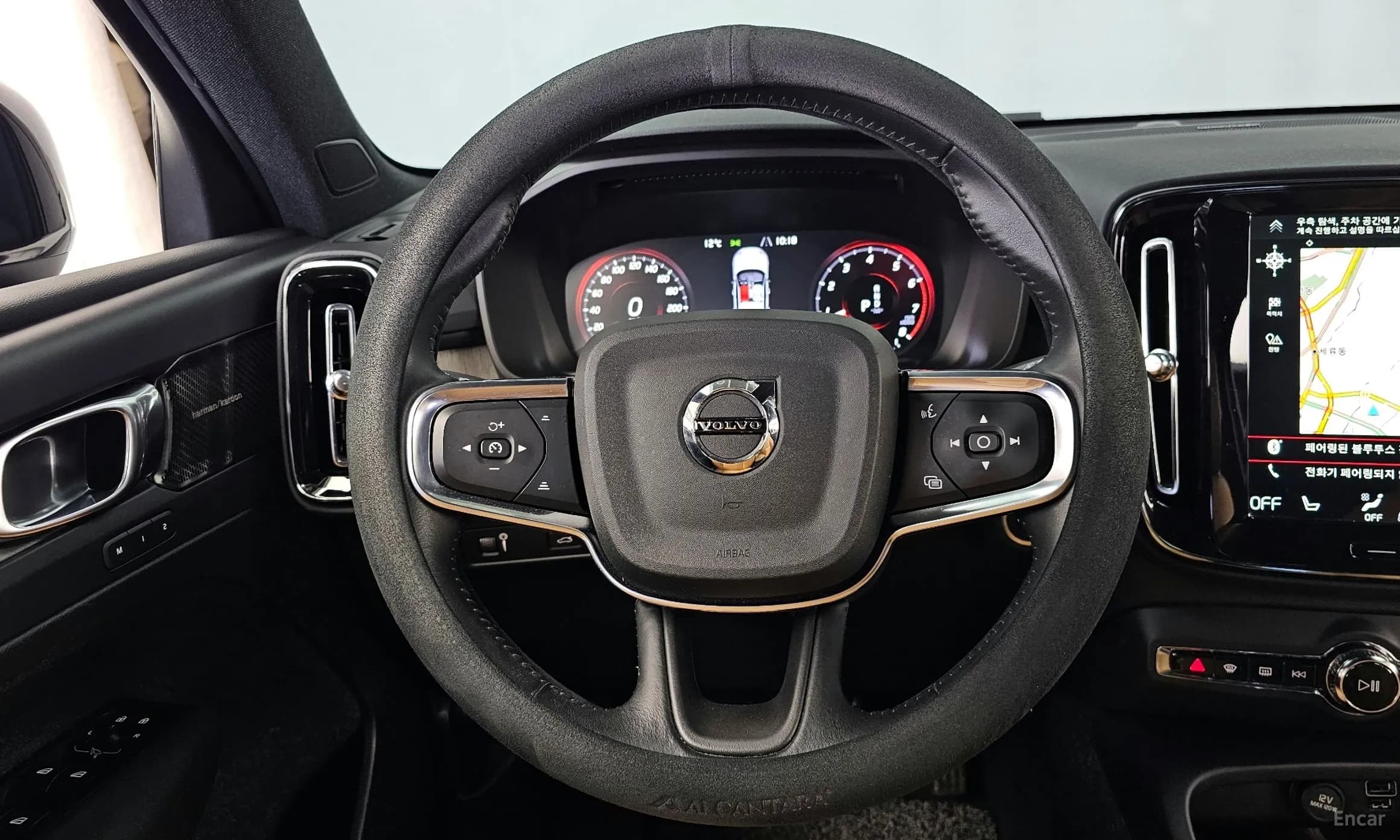 XC40