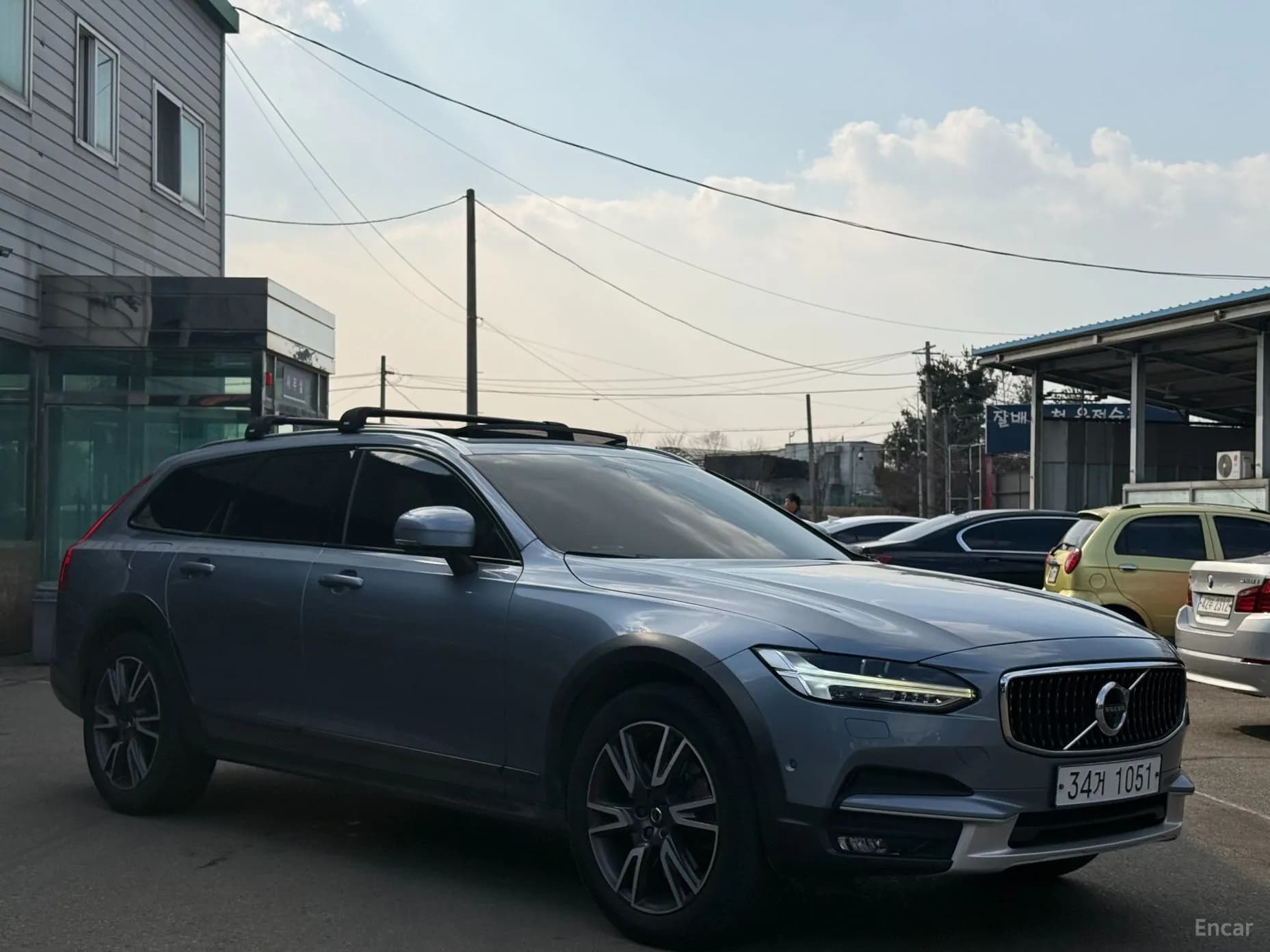 V90 Cross Country