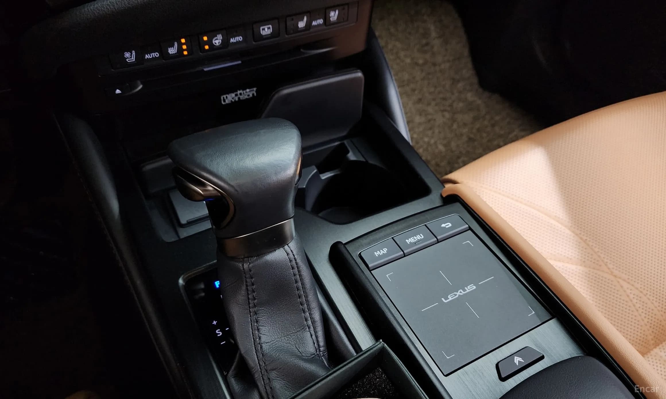 ES300h 7th Generation