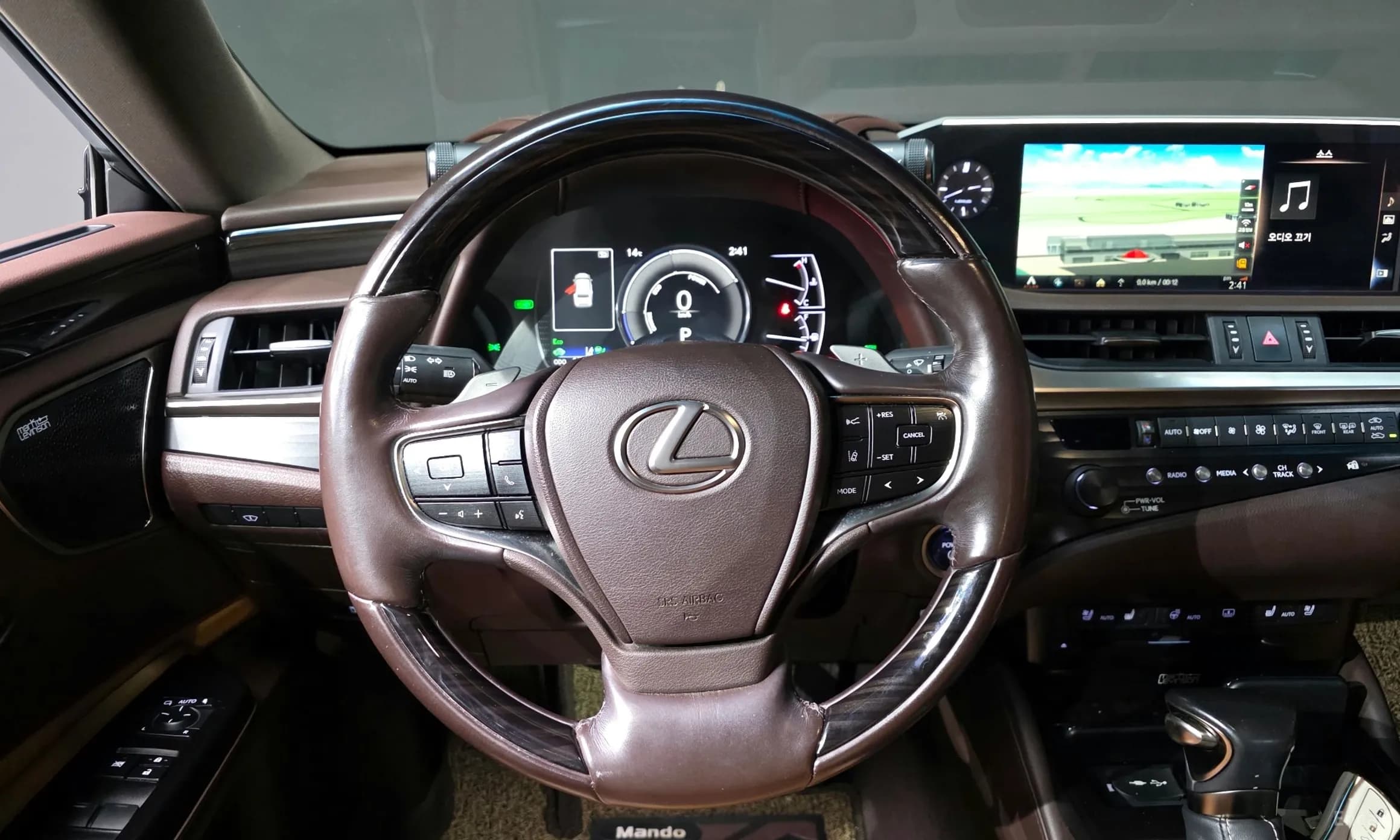 ES300h 7th Generation