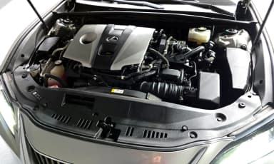 ES300h 7th Generation
